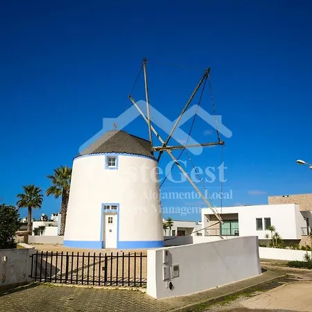 Cina House Villa Lourinha (Lisbon)